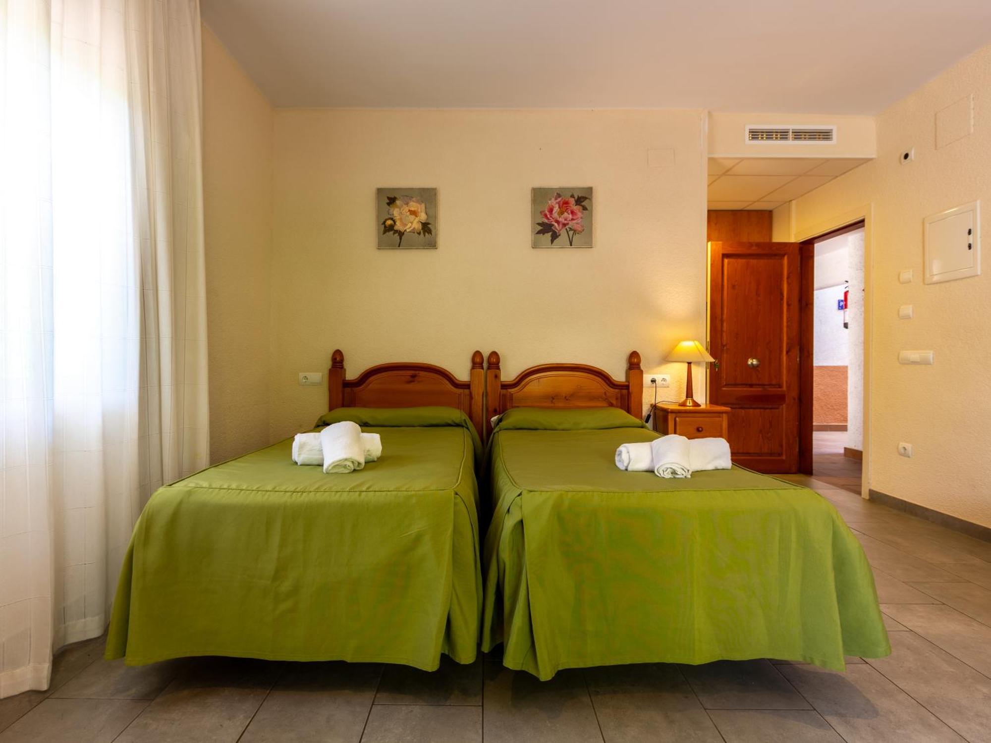 Apartamentos Sunway San Jorge Ситжес Екстериор снимка